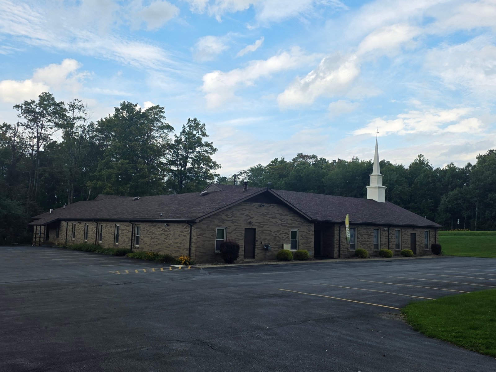 Original Grace Bible Church property photograph 1